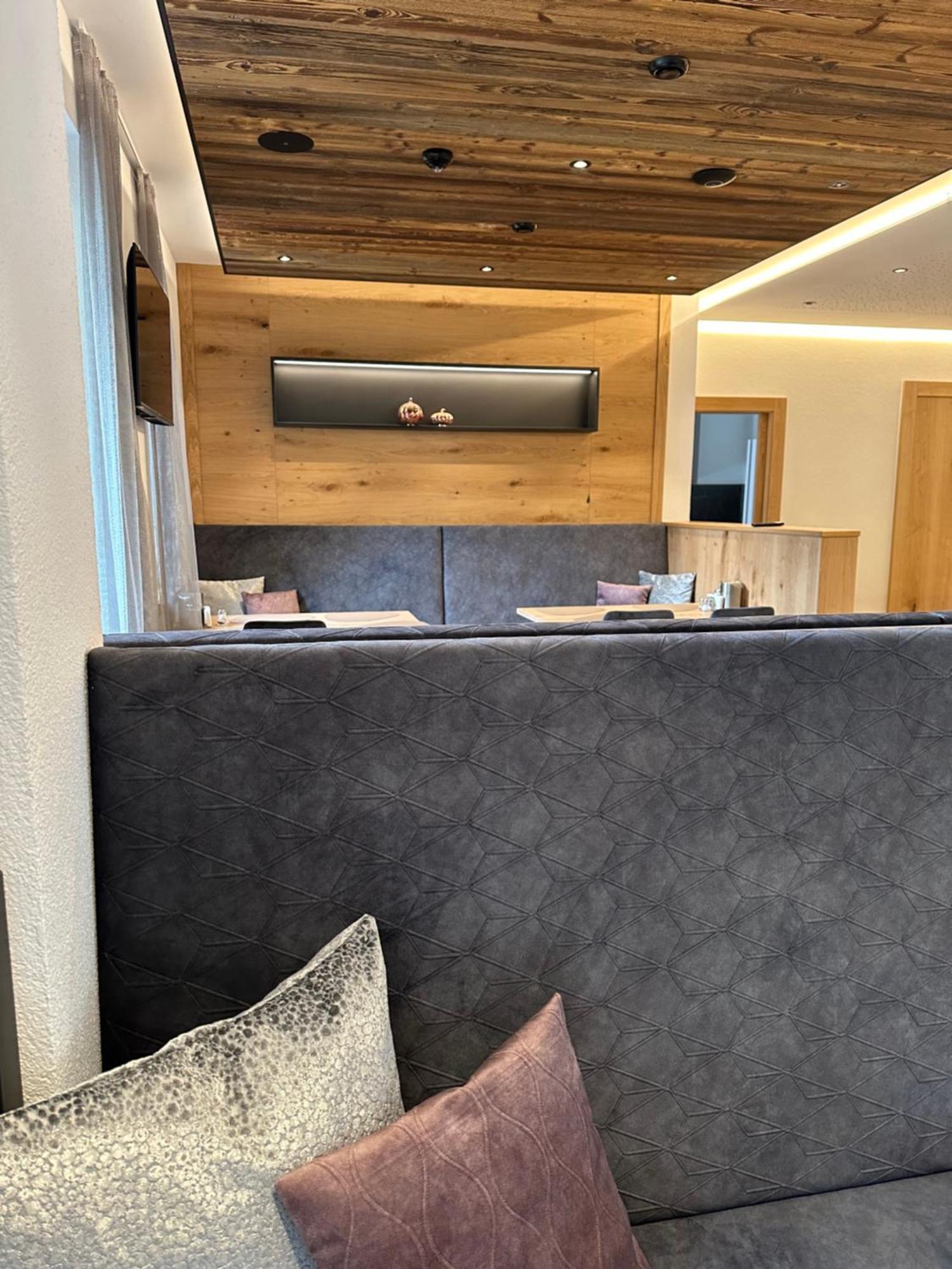 Hotel Garni Ehrenreich Sölden Zewnętrze zdjęcie