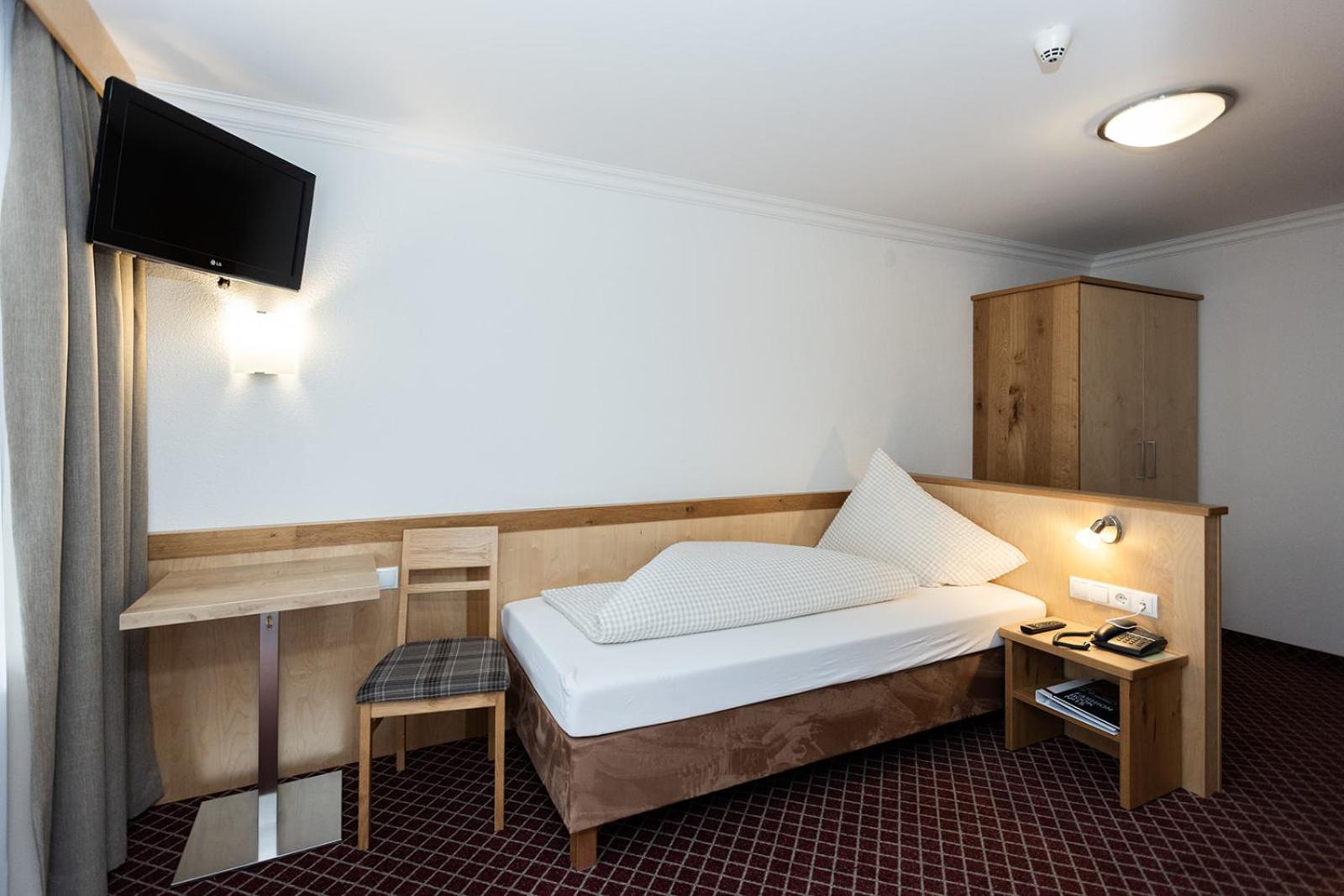 Hotel Garni Ehrenreich Sölden Zewnętrze zdjęcie