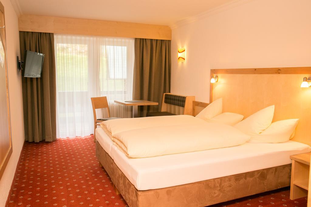 Hotel Garni Ehrenreich Sölden Zewnętrze zdjęcie